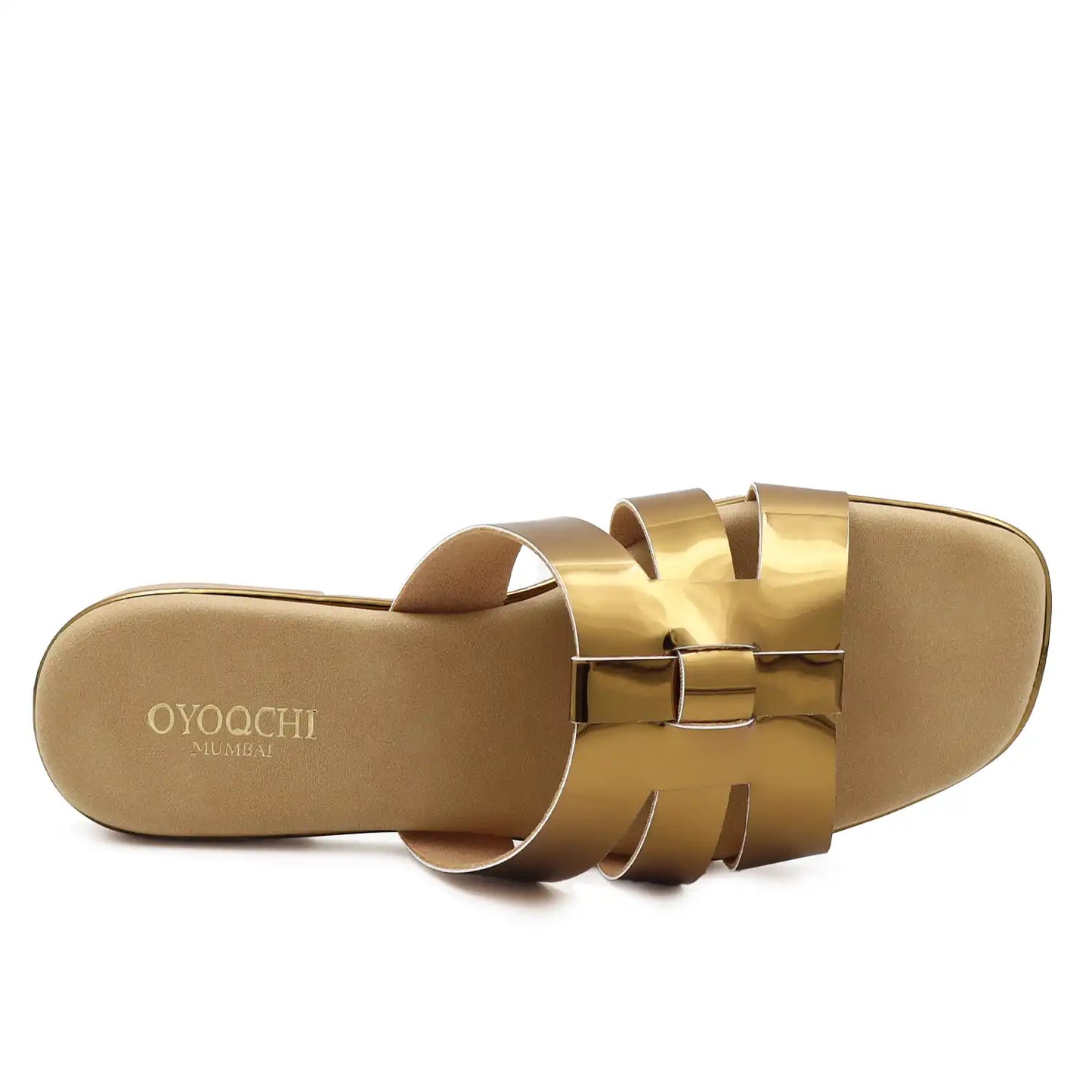 Antique sandal with a visible oyoqchi brand logo on a white background