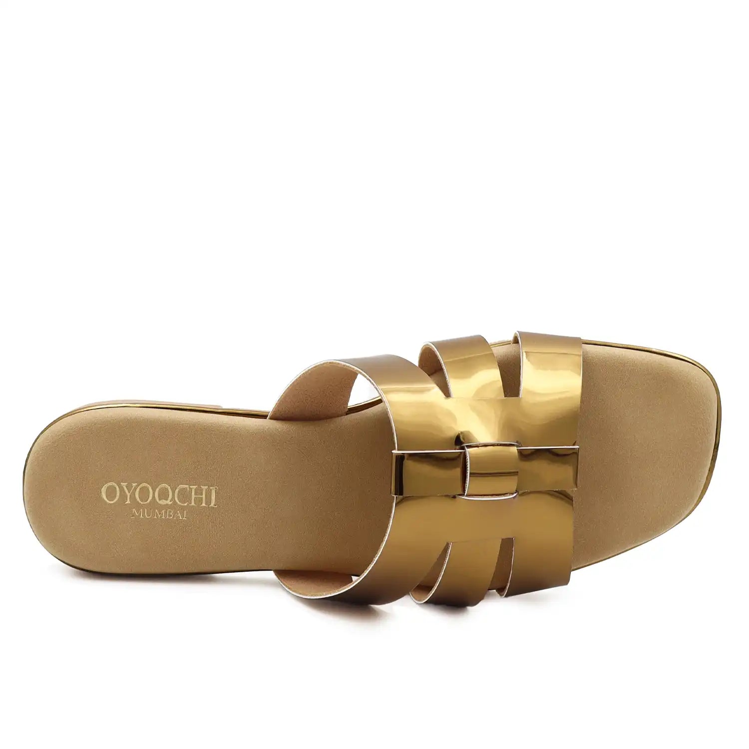 Antique sandal with a visible oyoqchi brand logo on a white background