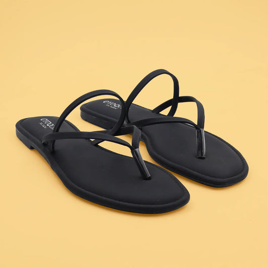 Oyoqchi women's black flat sandals pair view