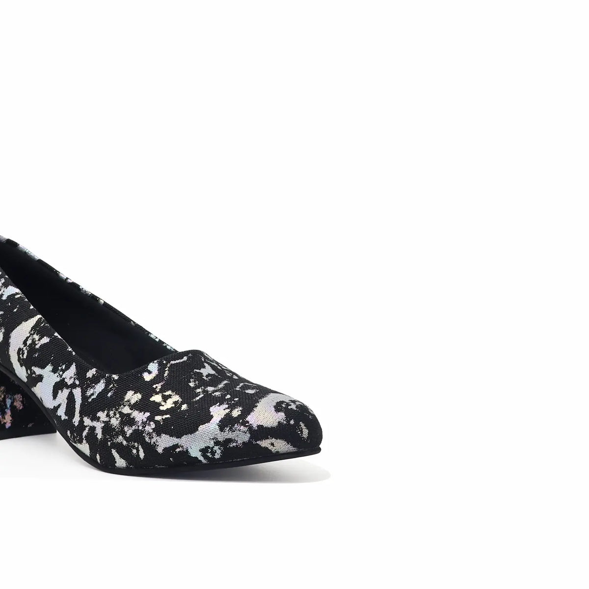 Noir Pumps